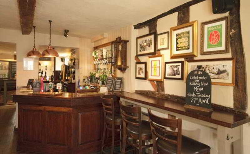 The Bell Hotel & Inn By Greene King Inns Woburn Restaurant billede